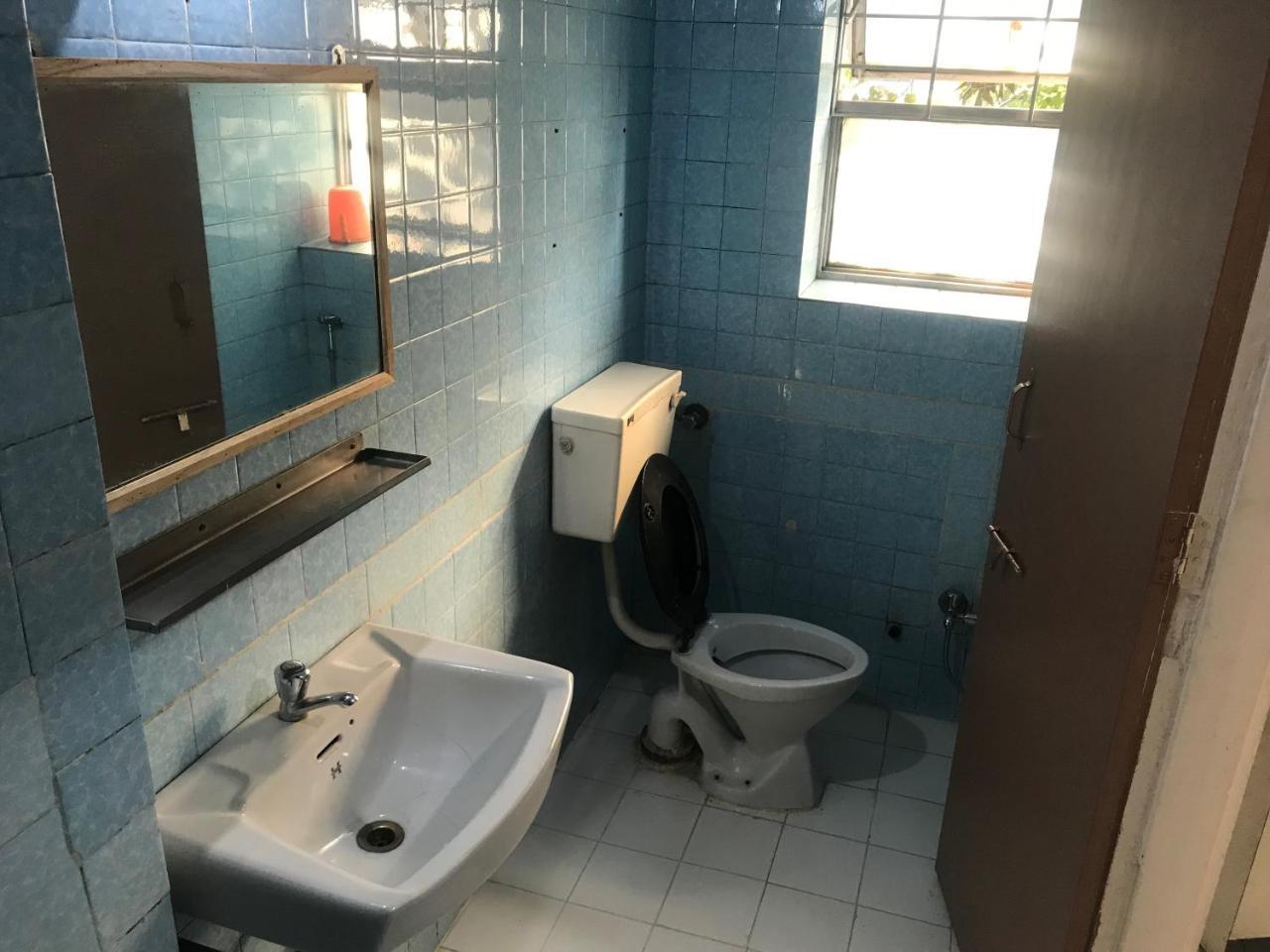 Maurya Residency Hotell Pune Exteriör bild
